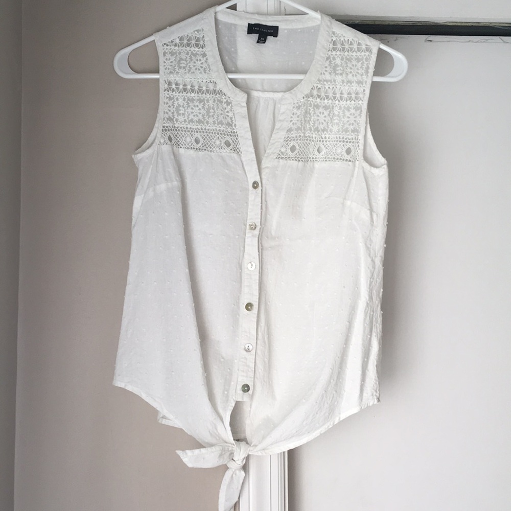 ❗️💲⬇️ The Limited Sleeveless Top with Front Tie